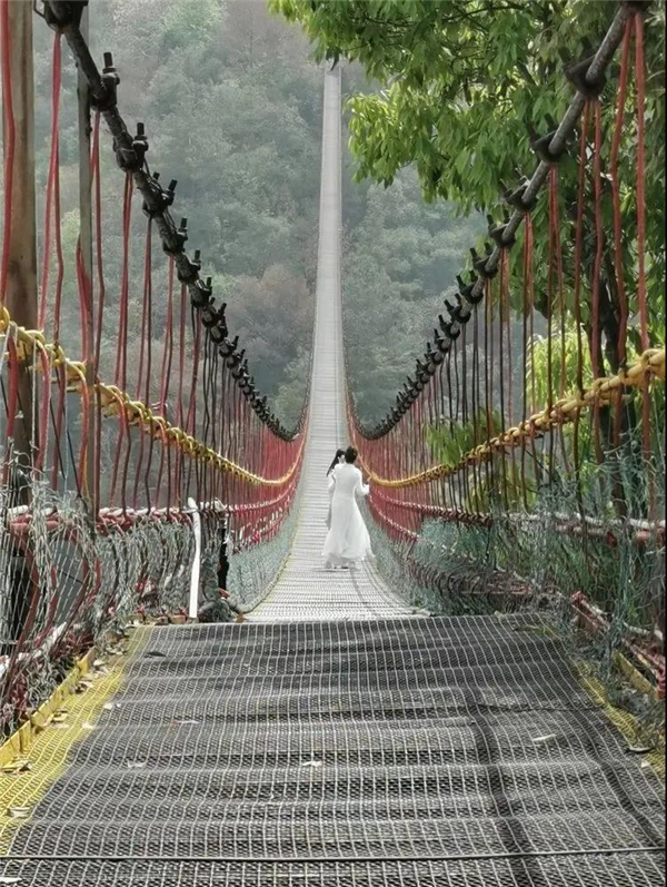 乡野风光 包登峰/摄